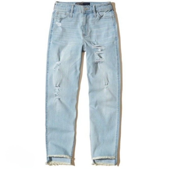 Hollister Denim - Hollister Collection Boyfriend Highrise Jeans